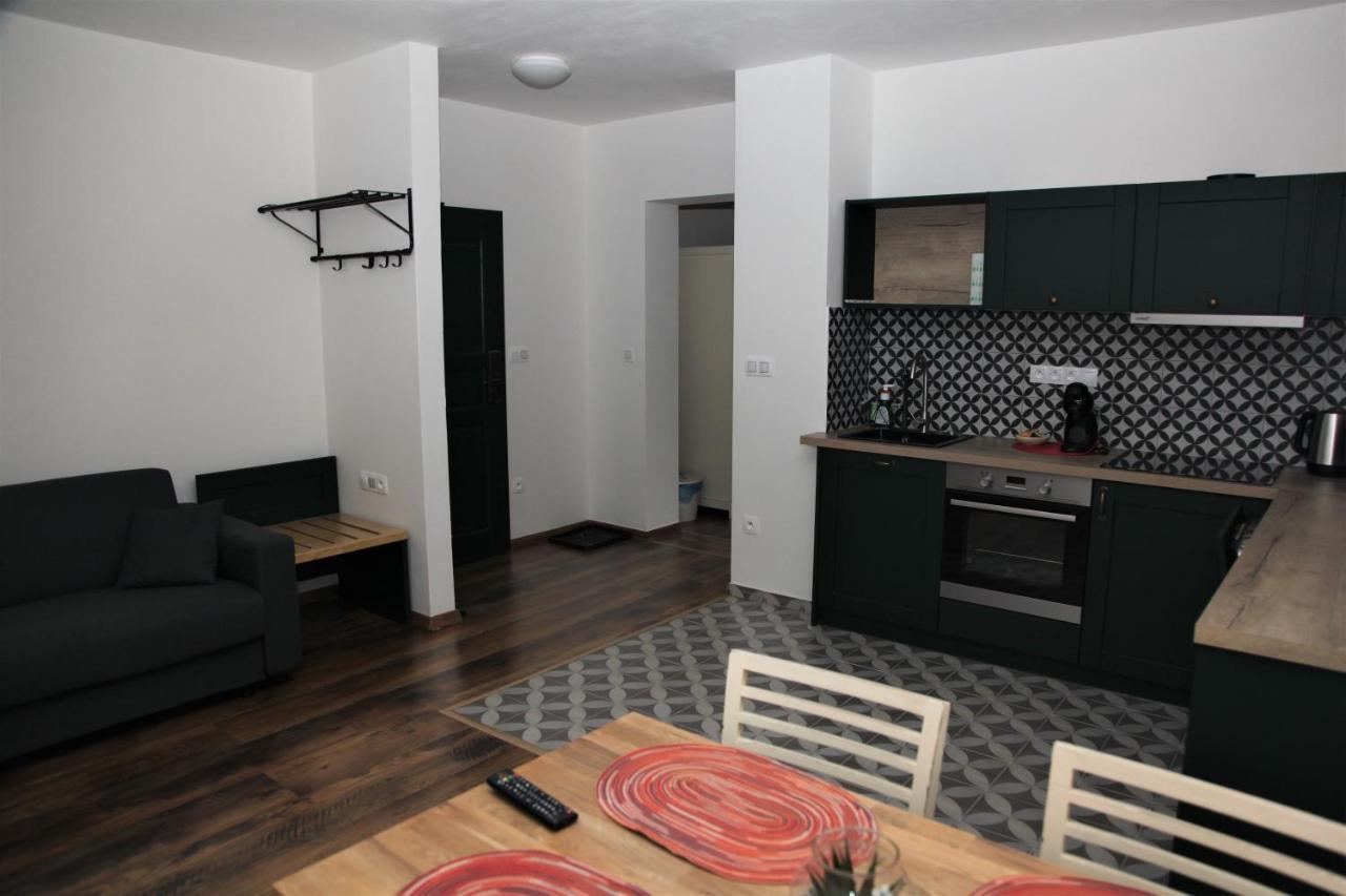 Aparthotel Madr Modrava Extérieur photo